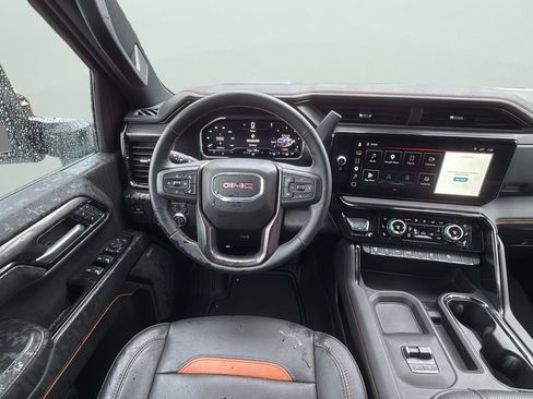 Used 2025 GMC Sierra 2500 AT4 w/ AT4 Premium Plus Package AWD/4WD image 18