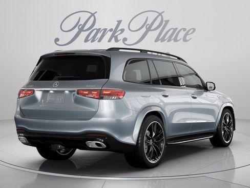 New 2026 Mercedes-Benz GLS 580 4MATIC image 20