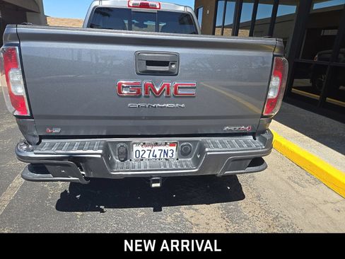 Used 2022 GMC Canyon AT4 AWD/4WD image 5