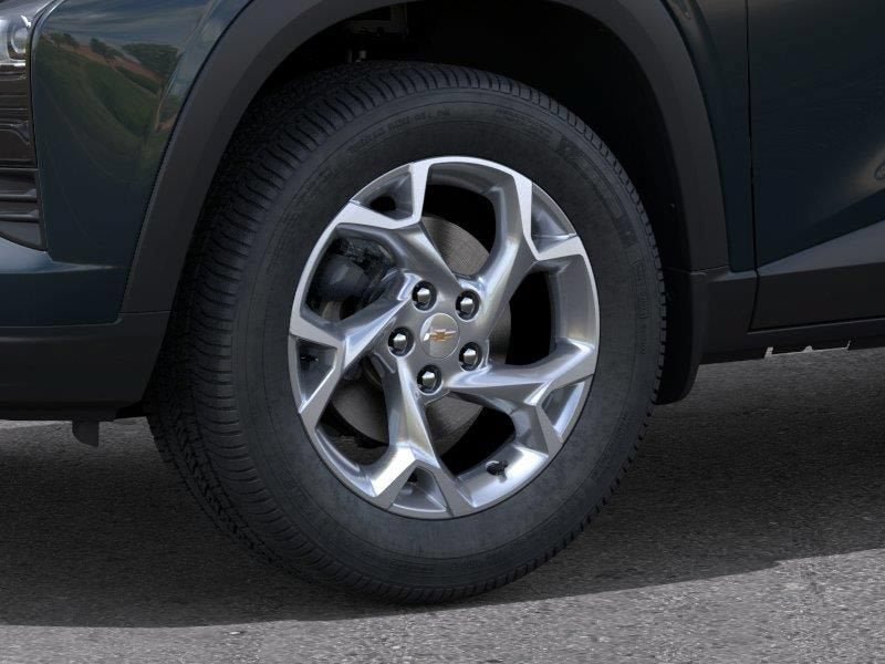 New 2026 Chevrolet Trax LS w/ LS Convenience Package FWD image 9