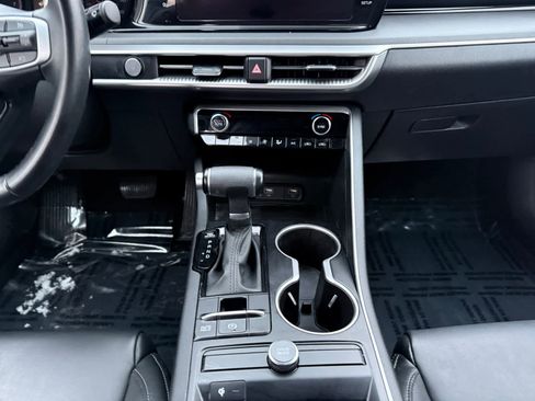 Used 2023 Kia K5 GT-Line image 11