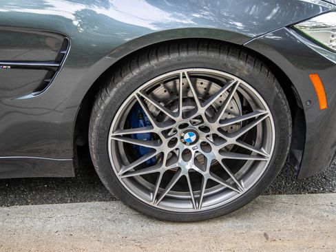 Used 2017 BMW M3 RWD image 14