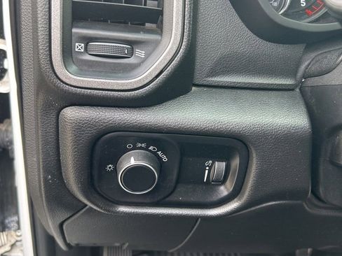 Used 2021 RAM 3500 Tradesman image 11