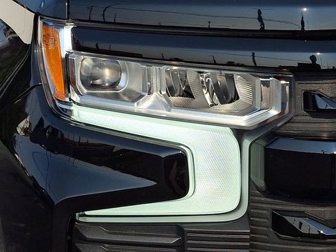 Used 2024 Chevrolet Silverado 1500 RST AWD/4WD image 9