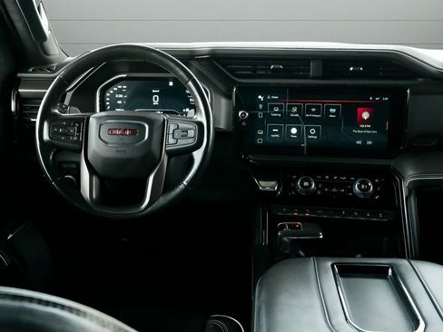 Used 2022 GMC Sierra 1500 AT4X image 22