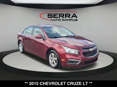 Used 2015 Chevrolet Cruze LT FWD image 13