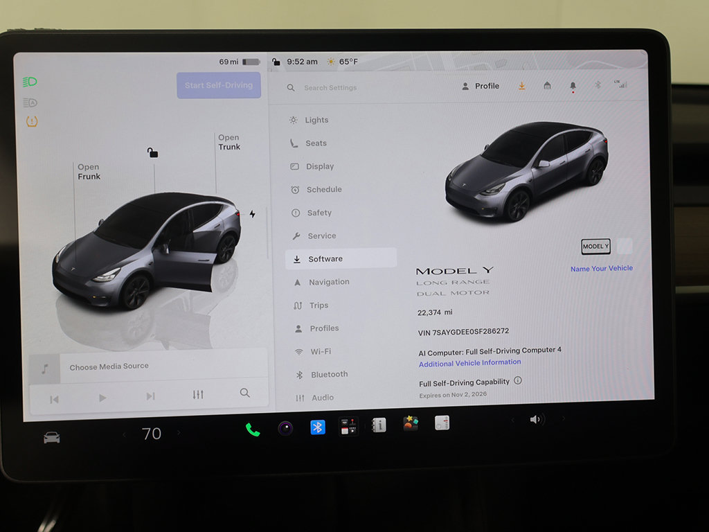 Used 2025 Tesla Model Y Long Range AWD/4WD image 43