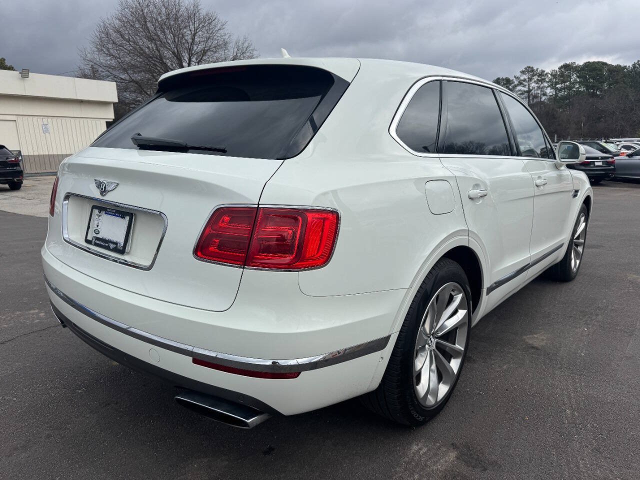 Used 2018 Bentley Bentayga AWD/4WD image 6