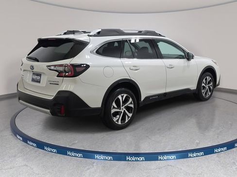 Used 2022 Subaru Outback Touring XT AWD/4WD image 6