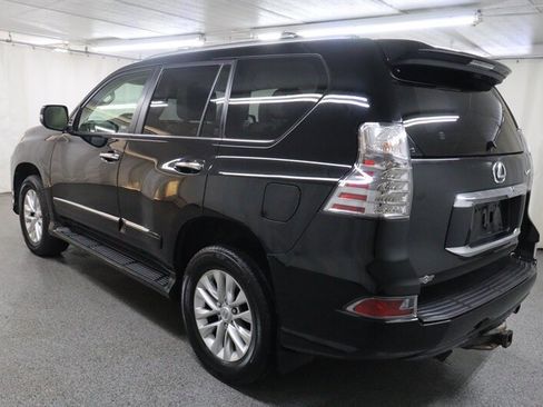 Used 2017 Lexus GX 460 AWD/4WD image 4