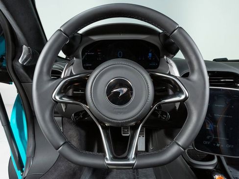 New 2025 McLaren Artura Spider image 15