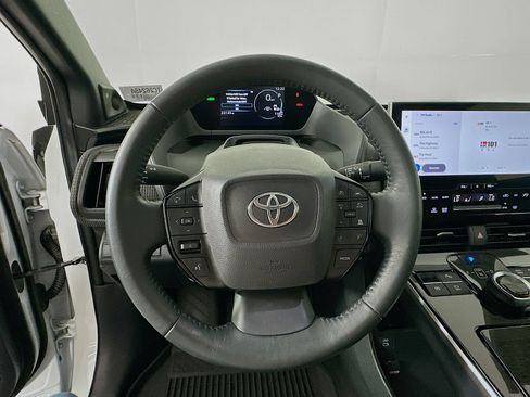 Used 2024 Toyota bZ4X AWD image 11