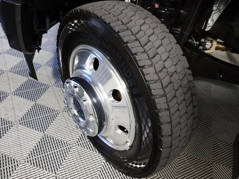 Used 2025 Ford F450 King Ranch w/ FX4 Off-Road Package image 51