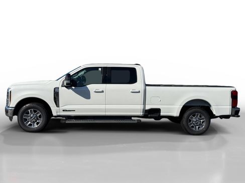 New 2026 Ford F250 Lariat w/ Camper Package image 2