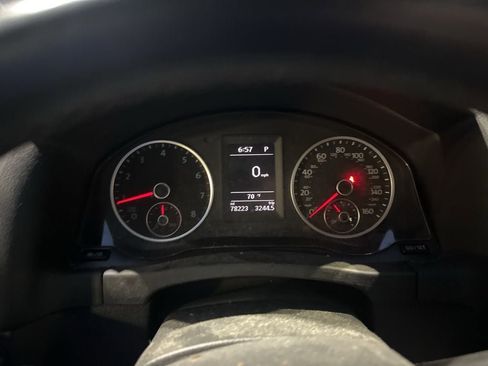 Used 2018 Volkswagen Tiguan Limited image 18