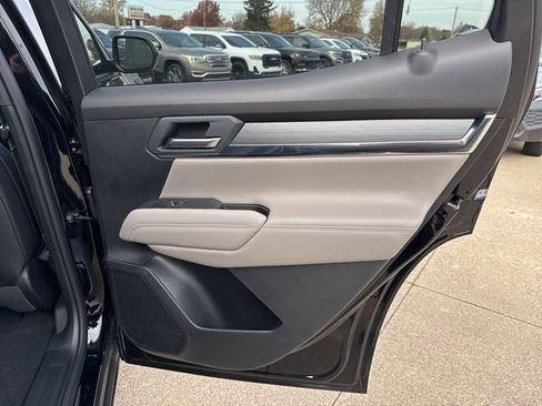 New 2026 GMC Terrain Elevation w/ Elevation Premium Package image 23