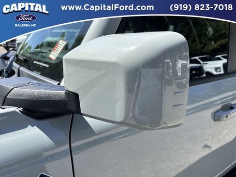 Used 2023 Ford Bronco Outer Banks AWD/4WD image 12