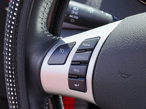 Used 2009 Saturn Sky w/ Premium Trim Package RWD image 32