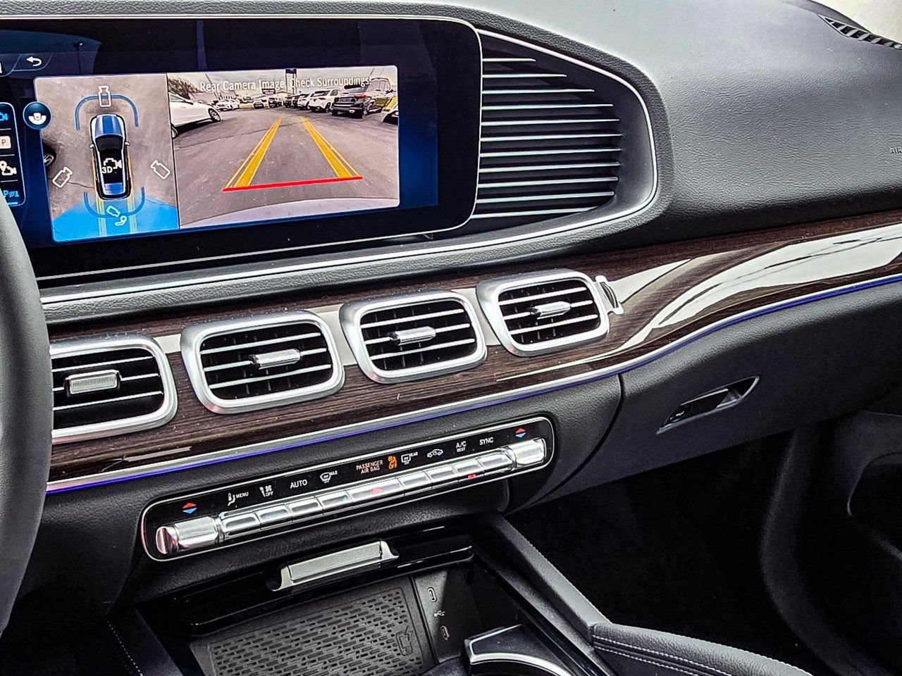New 2026 Mercedes-Benz GLE 450 4MATIC image 15