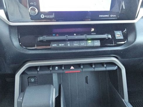 Used 2022 Toyota Tundra SR5 image 44