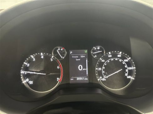Used 2023 Lexus GX 460 Premium image 29