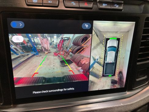 Used 2023 Ford F350 Platinum image 39