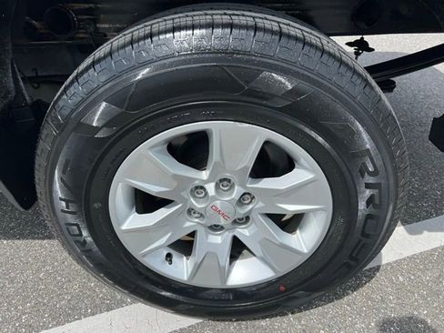 Used 2016 GMC Sierra 1500 2WD Regular Cab image 11