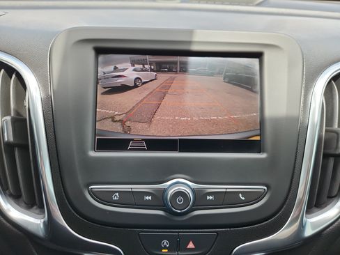 Used 2024 Chevrolet Equinox LT AWD/4WD image 27