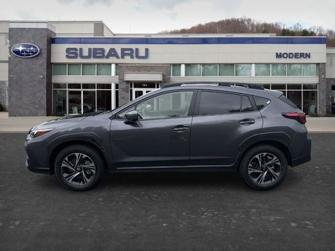 Used 2024 Subaru Crosstrek 2.0i Premium w/ Crosstrek Mirror Package AWD/4WD image 7