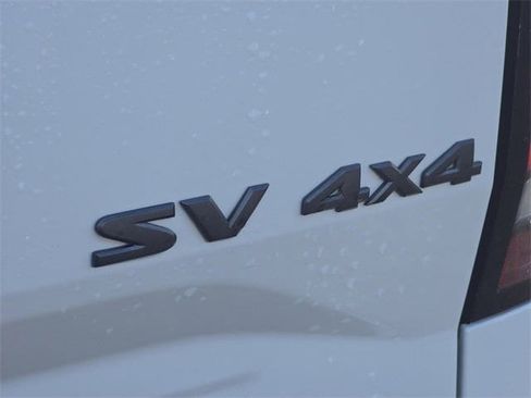 Used 2023 Nissan Frontier SV image 13