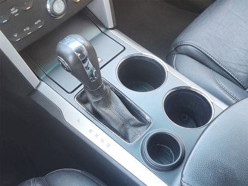 Used 2013 Ford Explorer XLT image 20