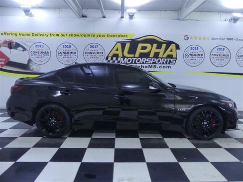 Used 2018 INFINITI Q50 Red Sport 400 w/ Sensory Package (Sport) AWD/4WD image 30