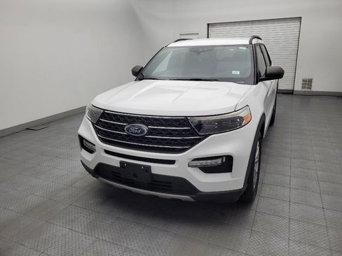 Used 2020 Ford Explorer XLT w/ Equipment Group 202A RWD image 15