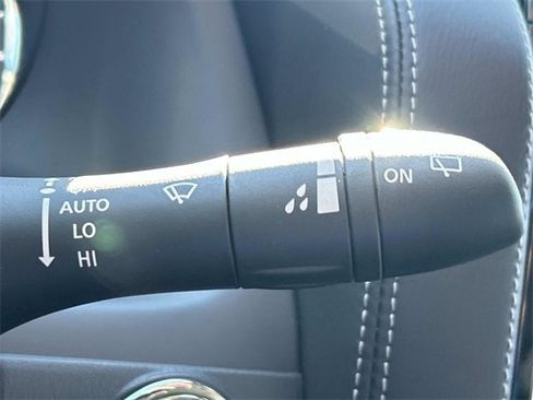 Used 2023 INFINITI QX80 Luxe w/ Cargo Package image 33