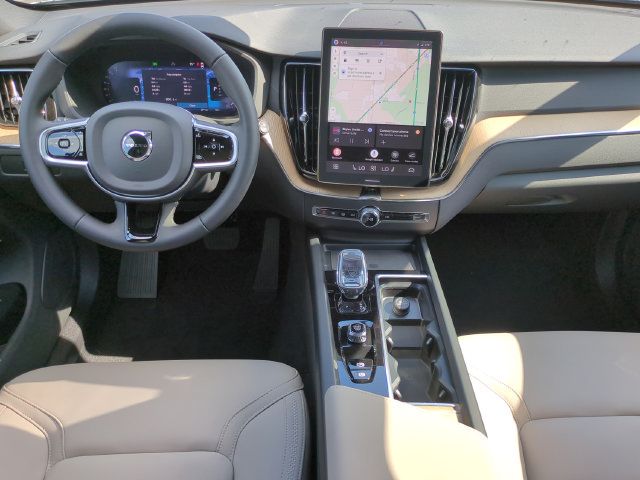 New 2026 Volvo XC60 B5 Plus AWD/4WD image 10