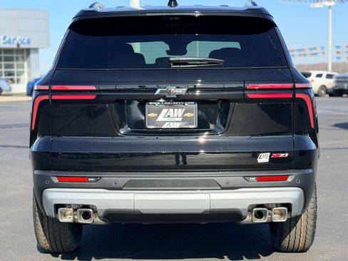 New 2026 Chevrolet Traverse Z71 w/ Enhanced Driving Package image 6