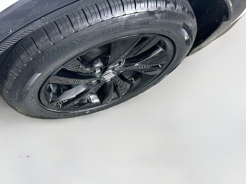 Used 2024 Buick Encore GX Sport Touring FWD image 11