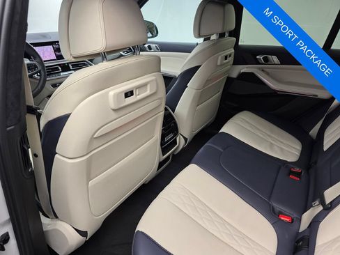 Used 2020 BMW X5 xDrive40i w/ M Sport Package AWD/4WD image 15