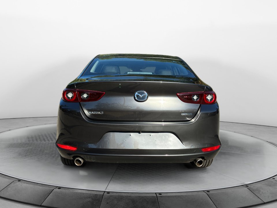 Used 2022 MAZDA MAZDA3 s FWD image 6
