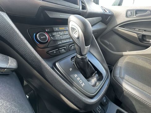 Used 2022 Ford Transit Connect XL FWD image 25