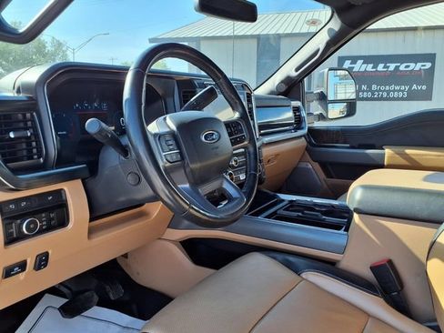 Used 2024 Ford F250 Lariat w/ Sport Appearance Package AWD/4WD image 11