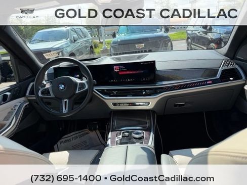 Used 2025 BMW X7 M60i AWD/4WD image 9