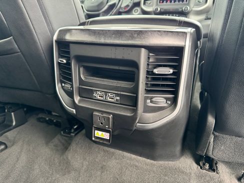 Used 2020 RAM 1500 Big Horn AWD/4WD image 16