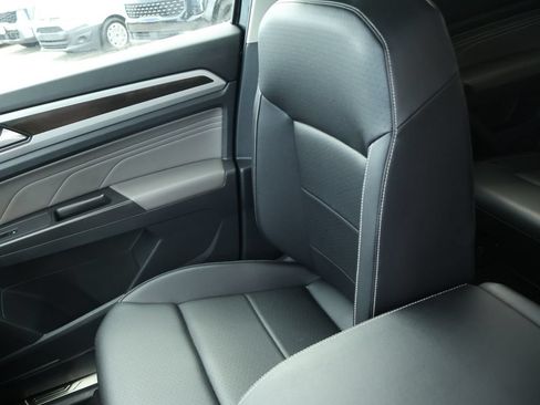 Used 2022 Volkswagen Atlas SE AWD/4WD image 33