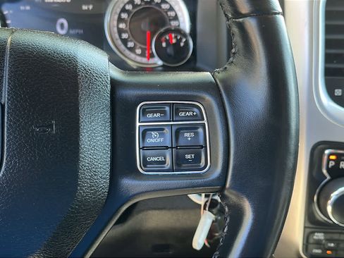 Used 2019 RAM 1500 Big Horn AWD/4WD image 15