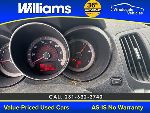 Used 2012 Kia Forte EX image 25