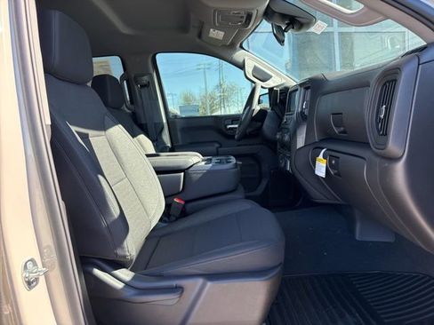 New 2026 Chevrolet Silverado 1500 Custom Trail Boss w/ Turbomax Blackout Package image 31