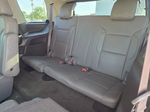Used 2017 GMC Yukon Denali w/ Open Road Package AWD/4WD image 14