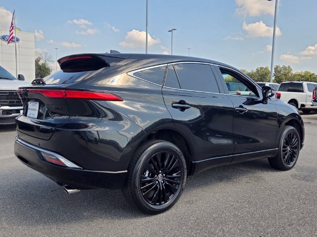Used 2023 Toyota Venza Nightshade AWD/4WD image 14