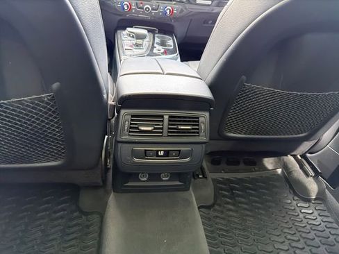 Used 2019 Audi Q7 3.0T Premium Plus w/ Premium Plus Package AWD/4WD image 23